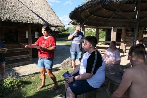 P1001196