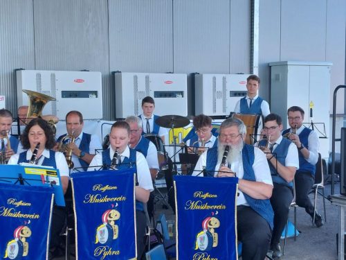 8f7620d9-d988-4dcd-afb6-44fe189ced39