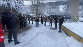 8d65b066-ce16-455d-9820-a96b4e055f59