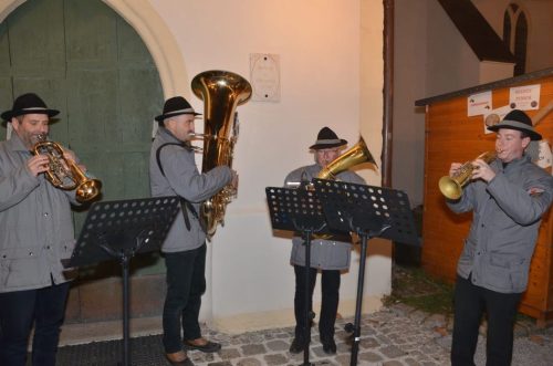 9d97fe97-87e4-4295-abfc-eafd2487d53a