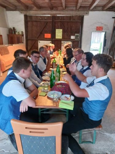 4c2ecf8a-c18a-44b1-9aac-77b77aa41ced