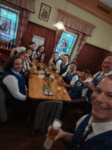 f4f6c148-3465-4390-902b-e627d0e6b858