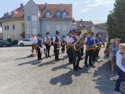 c648b5d0-0bf3-4e98-8b97-9c80bec7c465